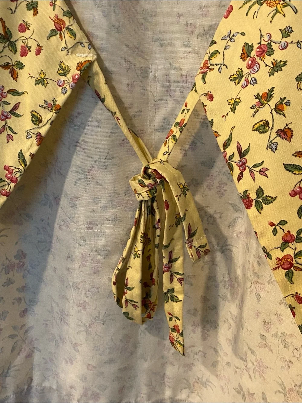 Williams-Sonoma Yellow Floral Adjustable Apron with Cherry Print Trim